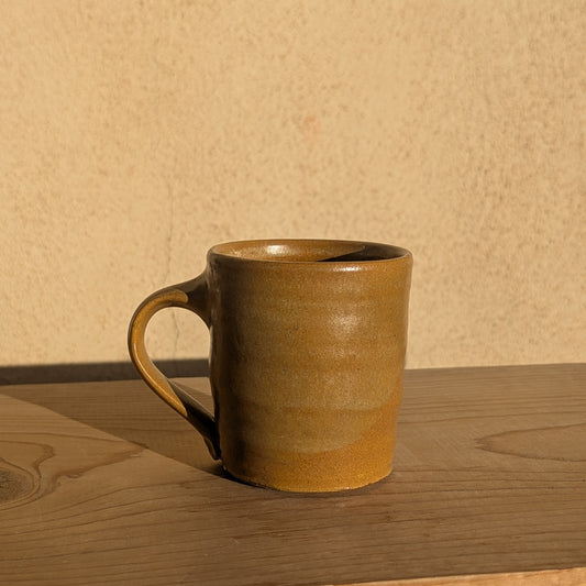 Mug in Ochre